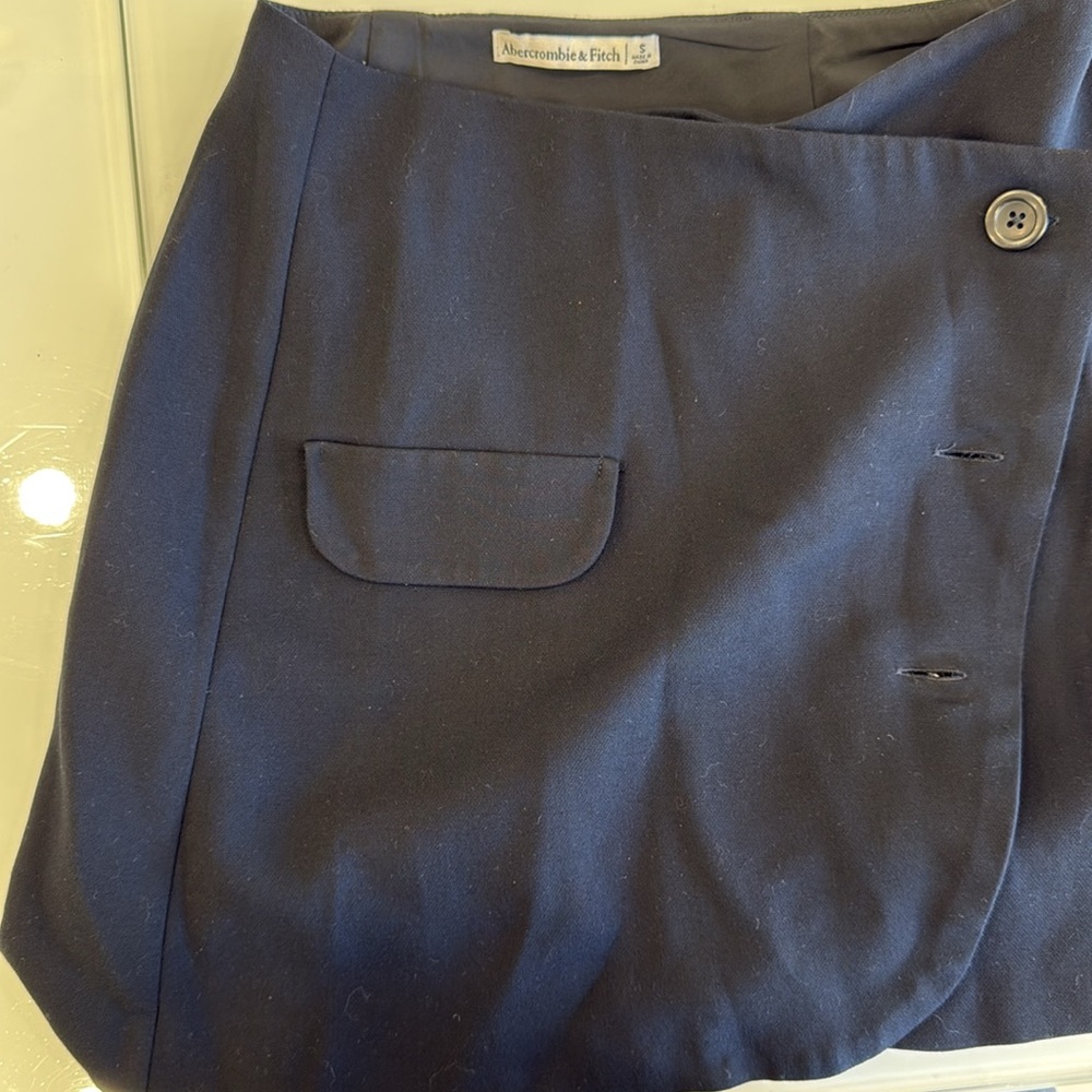Abercrombie & Fitch Mini Skirt | Small | Very Dark Blue/Black - Picture 7 of 7